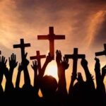 A Evolução da Religião: Do Ceticismo ao Renascimento Espiritual