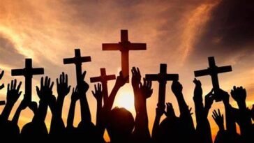 A Evolução da Religião: Do Ceticismo ao Renascimento Espiritual