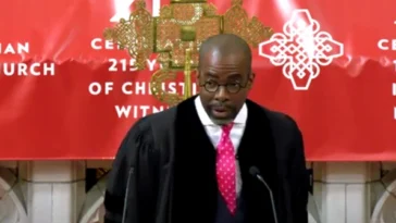 Seu Site Gospel Pastor do Harlem Elogia Promotor Distrital, Comparando-o a Thurgood Marshall