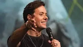 seu site gospel desculpa de andre valadão para area vip